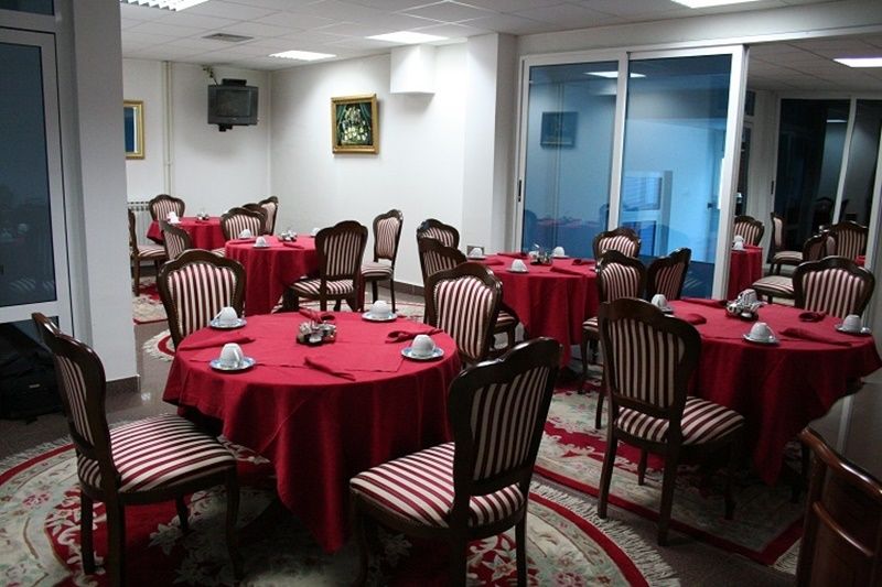 Hotel Belvedere Сараєво Ресторан фото