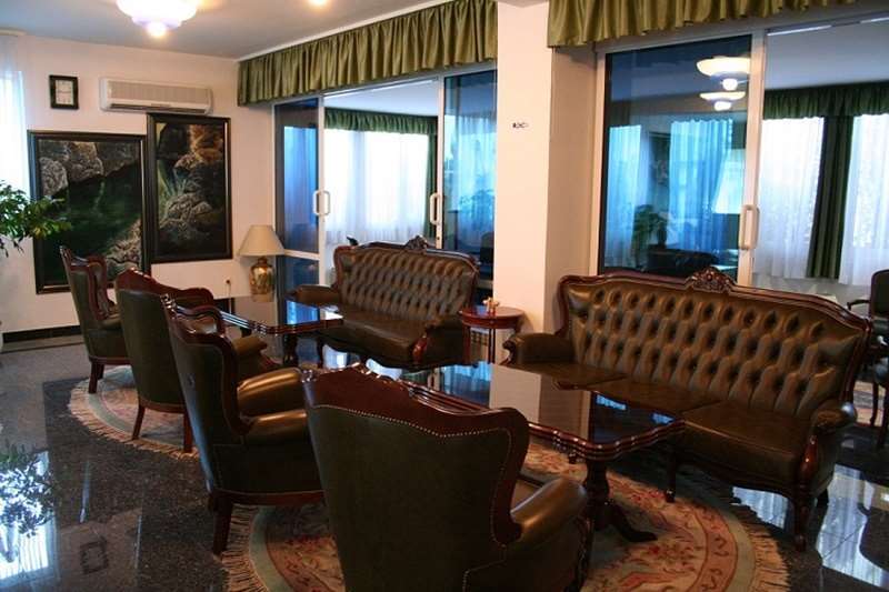 Hotel Belvedere Сараєво Ресторан фото